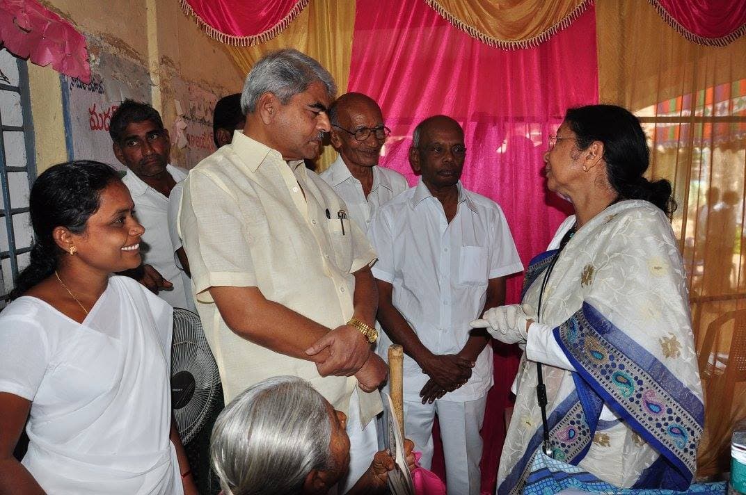Sukheebhava free medical camp at Konakanchi, Krishna District · 11 January 2017 (photo D20)