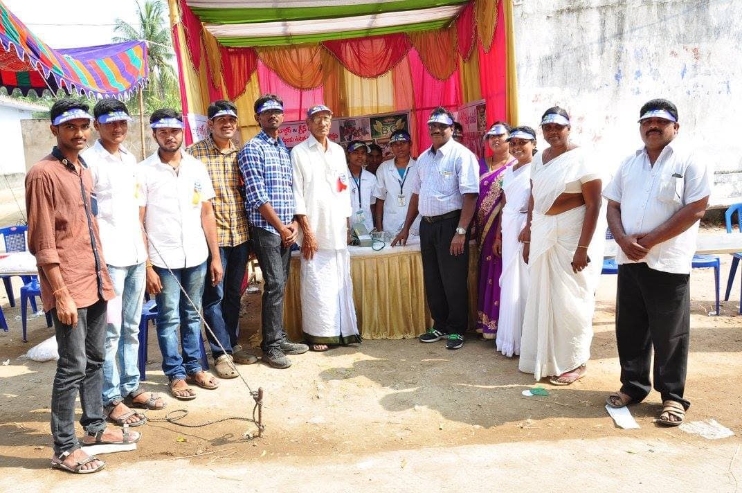 Sukheebhava free medical camp at Konakanchi, Krishna District · 11 January 2017 (photo D33)